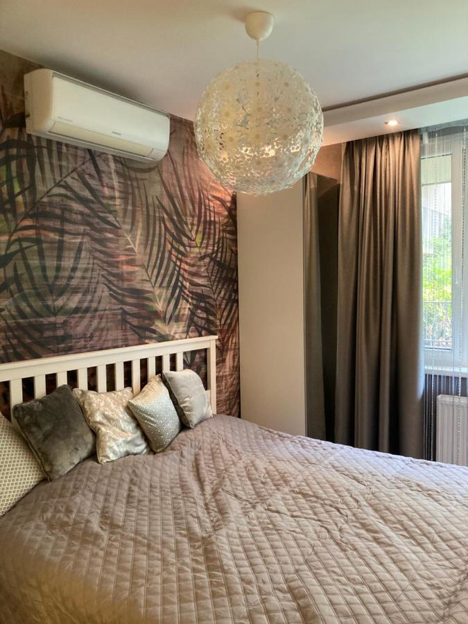 Ferienwohnung Corvin Luxury White Budapest Exterior foto
